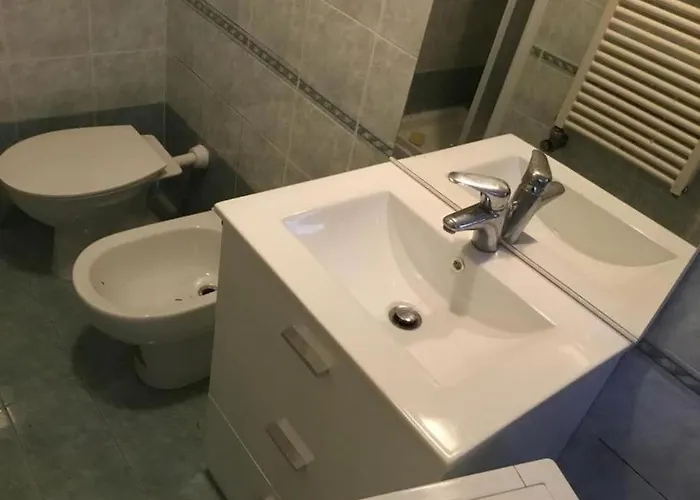 Close Guglie Bridge Venice